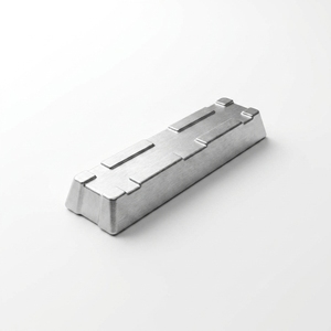 Lingot d'aluminium 99,9 % pour feuilles d'aluminium de qualité alimentaire, emballages pharmaceutiques, extrusion de cadres de fenêtres et profilés architecturaux - Product Image 1