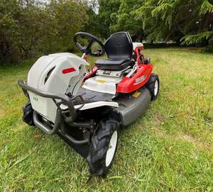 Tondeuse rotative à lame unique Orec Rabbit RM952 de qualité industrielle, 4 roues motrices, essence, largeur de coupe 95 cm - Product Image 4