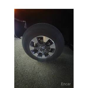 Jeep Wrangler 2.0 Overland 2023, toit ouvrant, SUV 4 portes, boîte automatique, conduite à gauche, sièges en tissu, caméra arrière, 45 000 km - Product Image 6