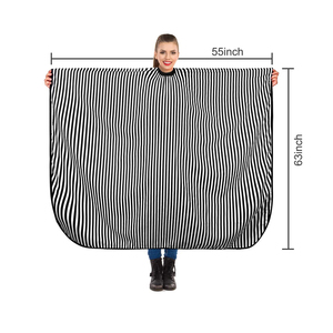 Capa de peluquería a rayas resistente al agua, capa de barbero para salón, patrón blanco y negro, capa textil para cortar el cabello con broches ajustables para salón - Product Image 2