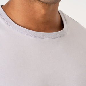 T-shirt pour homme en coton 100% personnalisé, coupe ample, col rond, respirant, impression personnalisée, fabrication OEM. - Product Image 3