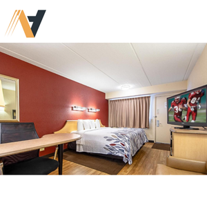 ODM elgent ตู้เสื้อผ้าไม้สไตล์กะทัดรัดโต๊ะข้างเตียงทีวีในโรงแรมห้องนอนเฟอร์นิเจอร์ในอินน์หลังคาสีแดง - Product Image 3