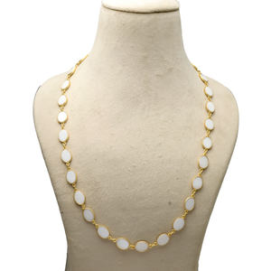 Charmes de mariage chrétiens perlés, plaqués or laiton, avec incrustation vintage en forme de carré sans fin de 32 pouces, en nacre, cadeau idéal - Product Image 3