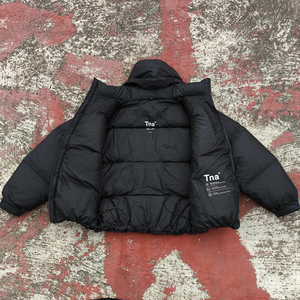 Veste matelassée unisexe noire de haute qualité, imperméable et coupe-vent, avec capuche amovible, logo de designer imprimé, personnalisable OEM - Product Image 5
