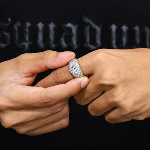 Bague de fiançailles pour homme en platine avec diamant rond brillant, diamants naturels certifiés GIA, style luxueux - Product Image 2