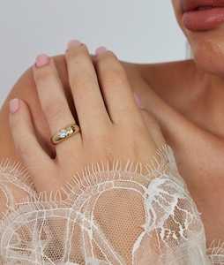Bagues de fiançailles modernes en or massif 14K 18K avec diamant solitaire rond de 0,50 carat cultivé en laboratoire, serti clos, style minimaliste et élégant, bande conique de 6-3 mm - Product Image 3