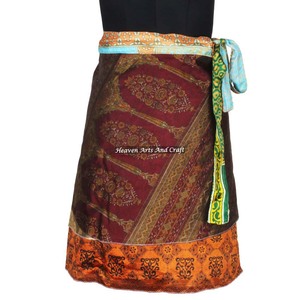 Vintage <b>Beach</b> Wear Sari <b>Wrap</b> Mini Skirt Women's Hippy Silk Sari Magic <b>Wrap</b> Skirt Casual Style With Natural Waistline Chic Hippie - Product Image 1