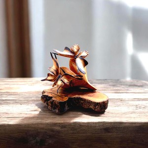 Sculpture de libellule en bois faite à la main, art sculpté, décoration de table, figurine d'animal rustique, ornement de salon - Product Image 6