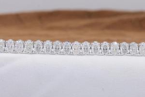 Excelente Brazalete Ovalado de Plata de Ley 925 con Diamantes Incrustados y Moissanita Hecha a Mano para Mujer, Ideal para Regalo de Boda o Fiesta - Product Image 3