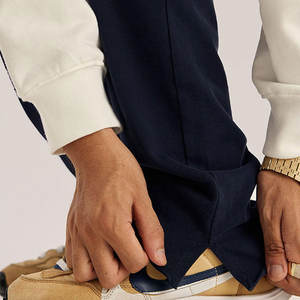 Pantalon décontracté surdimensionné pour homme, effet délavé, fabrication professionnelle, prix de gros, personnalisable – Nouvelle collection en promotion - Product Image 3