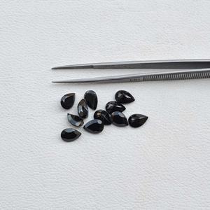 อัญมณีแบบหลวมที่กำหนดเองรูปลูกแพร์พลอยพลอยสีนิลสีดำธรรมชาติสำหรับเครื่องประดับอุปกรณ์แบบทำมือขายเป็นกลุ่มอัญมณี" - Product Image 2