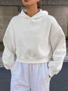 Sudadera con capucha blanca para mujer, oversize, con hombros caídos, corte holgado, estilo casual urbano, ligera, con cierre frontal - Product Image 4