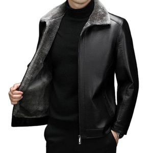 Blouson Bomber Homme en Cuir PU Coupe Slim Col Rabattu Doublure en Fausse Fourrure Imperméable Fermeture Simple Boutonnage Style Urbain - Product Image 1