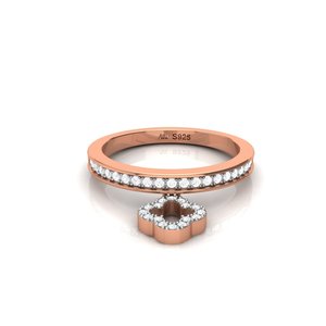 Magnifique bague en argent 925 plaqué or avec des pierres de zircon ovales brillantes, idéale pour tous les jours et les fêtes - Product Image 1
