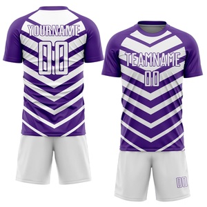 Camiseta de Fútbol Sublimada Personalizada para Hombre, Manga Corta, Absorbente de Humedad, Diseño a Rayas, Cuello Redondo, Uniformes de Equipo Unisex de Poliéster - Product Image 1