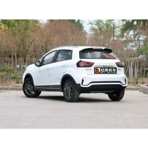 Auto 2025 2026 Nuova Auto a Benzina Cinese <span class=keywords><strong>Geely</strong></span> LIVAN X3 PRO 1.5L Veicoli SUV a Benzina Economici Auto Usata con ESP - Product Image 3