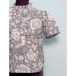 Túnica Moderna con Estampado Floral, 100% Algodón Lavable, Estilo Casual Femenino, Cuello Mandarín con Volantes, Manga Media, Mini - Product Image 2