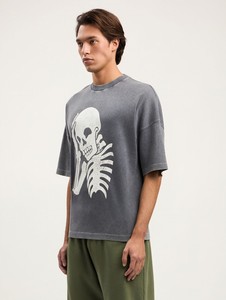เสื้อยืดคอกลมแขนสั้นสีเทาทรงปกติสำหรับผู้ชาย ผ้าเจอร์ซีย์คอตตอนสไตล์สตรีทแวร์ ย้อมเส้นด้ายด้านหน้า เนื้อผ้าหนา - Product Image 3