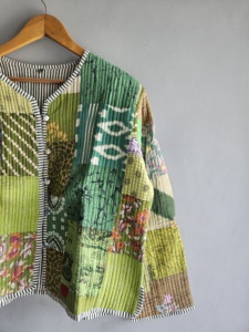 เสื้อแจ็คเก็ตผ้าควิลท์ลายปะติดสำหรับผู้หญิง ฤดูใบไม้ร่วง ผ้าฝ้ายทอ แขนยาว ปิดกระดุม ความยาวปกติ สีเขียวเหลือง ลายดอกไม้ ของขวัญ - Product Image 3