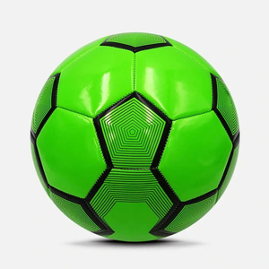 Ballon de football mini doré personnalisé avec logo, cousu à la machine, brillant, avec support en éponge souple, idéal pour les cadeaux et promotions pour enfants - Product Image 5