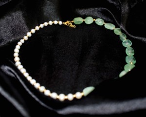 Luxury 18K Gold Plated Natural Aquamarine & Freshwater Pearl Beaded <b>Statement</b> <b>Necklace</b> for Wedding and Party Occasions - Product Image 2