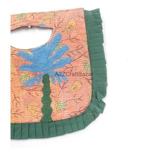 Sac à main Kantha brodé à fermeture par pince, dernier design, le plus vendu, fabriqué en Inde, pour femmes, idéal pour les soirées, disponible en gros, exportateur - Product Image 2