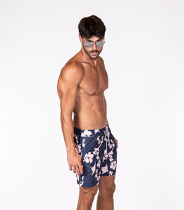 Short de bain micro-élastique pour homme, imprimé, taille mi-haute, avec cordon de serrage, séchage rapide, style décontracté, pour la plage, par sublimation - Product Image 4