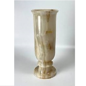Resin <b>Amber</b> Eco-Friendly Irregular Shape Minimalist Handmade <b>Vase</b> with Streak Pattern for Home Wedding Bedroom Decor - Product Image 4