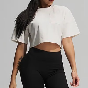 Camiseta Corta Blanca para Mujer, Cuello Redondo, Manga Corta, Corte Holgado, Estilo Minimalista, con Detalle de Bolsillo, para Primavera/Verano - Product Image 3