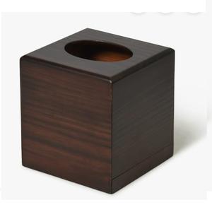 Porta pañuelos cuadrado de madera de calidad sostenible con acabado oscuro para coche, oficina, hogar y otros usos. - Product Image 1
