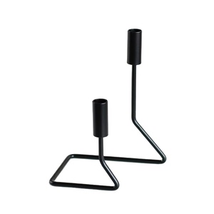 Home Eclairage Accessoires d'intérieur Bougie chauffe-plat décorative en métal en fer Bougeoir en métal en fer pour la maison Bougie en métal - Product Image 1