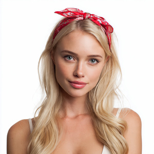 ผ้าพันคอโพลีเอสเตอร์พิมพ์ลายตามสั่ง ผ้าพันคอแบบผูกโบว์รูปใบโคลเวอร์ ผ้าพันคอคลุมศีรษะ ผ้าพันคอพันคอ พันผม - Product Image 3