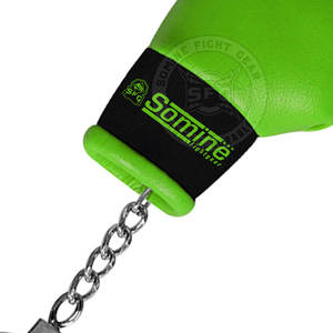 Llavero de Cuero con Logotipo Personalizado al por Mayor, Llavero de Alta Calidad con Diseño de Guantes de Boxeo, Color Personalizado - Product Image 5