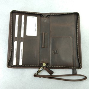 Vintage Crazy Horse Leather Passport Holder Card Sleeves Organizer <b>Purse</b> Men's Wallets Rivet Wrist RFID Blocking Ladies Clutches - Product Image 2