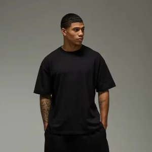 Camiseta de algodón grueso para hombre, hombros caídos, corte holgado y cuadrado, manga corta, estilo casual y urbano, top oversize para hombre, corte holgado y cuadrado. - Product Image 1