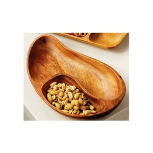 Plateau rond en bois de luxe moderne, personnalisé pour salon de thé et café, plat en bois fait main, vaisselle classique avec décoration sous glaçure - Product Image 1