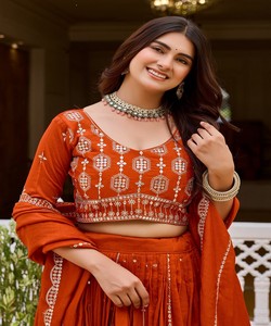 Conjunto de Lehenga Choli de Algodón Estampado en Serigrafía para Mujer, Blusa Pesada, Disponible, Estilo Bollywood Étnico 86293 Ram-188 - Product Image 3