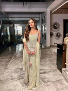 ชุดสูทปาลาซโซ่ผ้าเน็ตเนื้อนุ่มพิเศษสำหรับผู้หญิง ตกแต่งด้วยงานปักเลื่อมแบบจีนเต็มตัว - Product Image 6