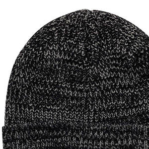 Gorro de Invierno Personalizado con Logotipo, Gorro de Punto Jacquard con Estampado, Gorro de Mohair con Estampado - Product Image 4