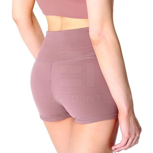 Trending Breathable Fitness Wear Lifting Yoga Shorts for Women Seamless High Waist Customized Quick Dry Eco-Friendly - Product Image 5