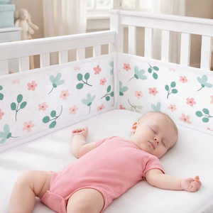 Protector de Cuna Ajustable, 100% Algodón Orgánico, Personalizable, Transpirable, Seguro y Suave para Bebés - Product Image 1