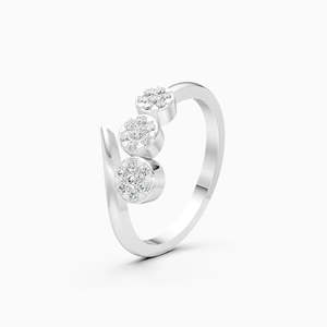 Bague empilable minimaliste en diamant de laboratoire de 0,2 ct, style mini, pour un éclat quotidien, en or jaune, blanc et rose 9 carats - Product Image 3