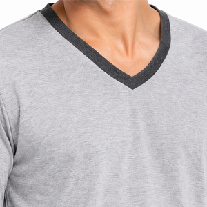 Pigiama da Uomo Invernale Casual in Raso, Set Due Pezzi, Abbigliamento Morbido per Casa e Relax, Pantaloni con Polsini Elastici, Comodo per la Notte - Product Image 5