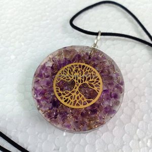 Pendentif en cristal d'orgonite de haute qualité avec incrustations de métal et de pierres précieuses pour la protection contre les ondes électromagnétiques, bijoux énergétiques faits à la main, vente en gros - Product Image 3