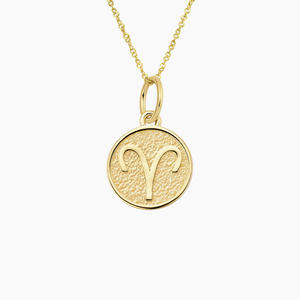 Collar con Colgante de Diamante y Medallón de Moneda del Zodiaco de Aries - Product Image 3