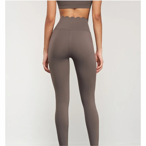 Conjunto de Yoga para Mujer Personalizado al por Mayor, Último Diseño, Conjunto de Yoga Sostenible para Mujer - Product Image 2