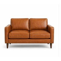 Canapé deux places en cuir pour salon provençal, style campagne française, élégant, rustique, design luxueux et doux, canapé vintage en cuir