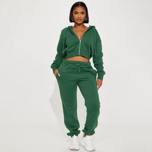 Ensemble de survêtement pour femme, vert, à capuche, avec fermeture éclair, haut court, manches longues, couleur unie, décontracté, avec poches latérales - Product Image 1