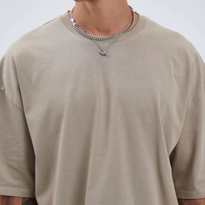 T-shirt décontracté noir en polyester tricoté pour homme, 220 grammes, avec logo frontal, coupe ample, manches courtes, style streetwear, anti-rétrécissement - Product Image 6