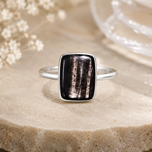 Anillo de Boda Cuadrado con Hiperstena Negra Natural, Engaste de Bisel en Plata de Ley 925, Cabujón Oscuro Brillante Hecho a Mano - Product Image 2